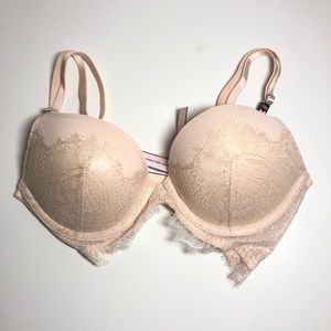 NWOT Victoria’s Secret 34B Bra
